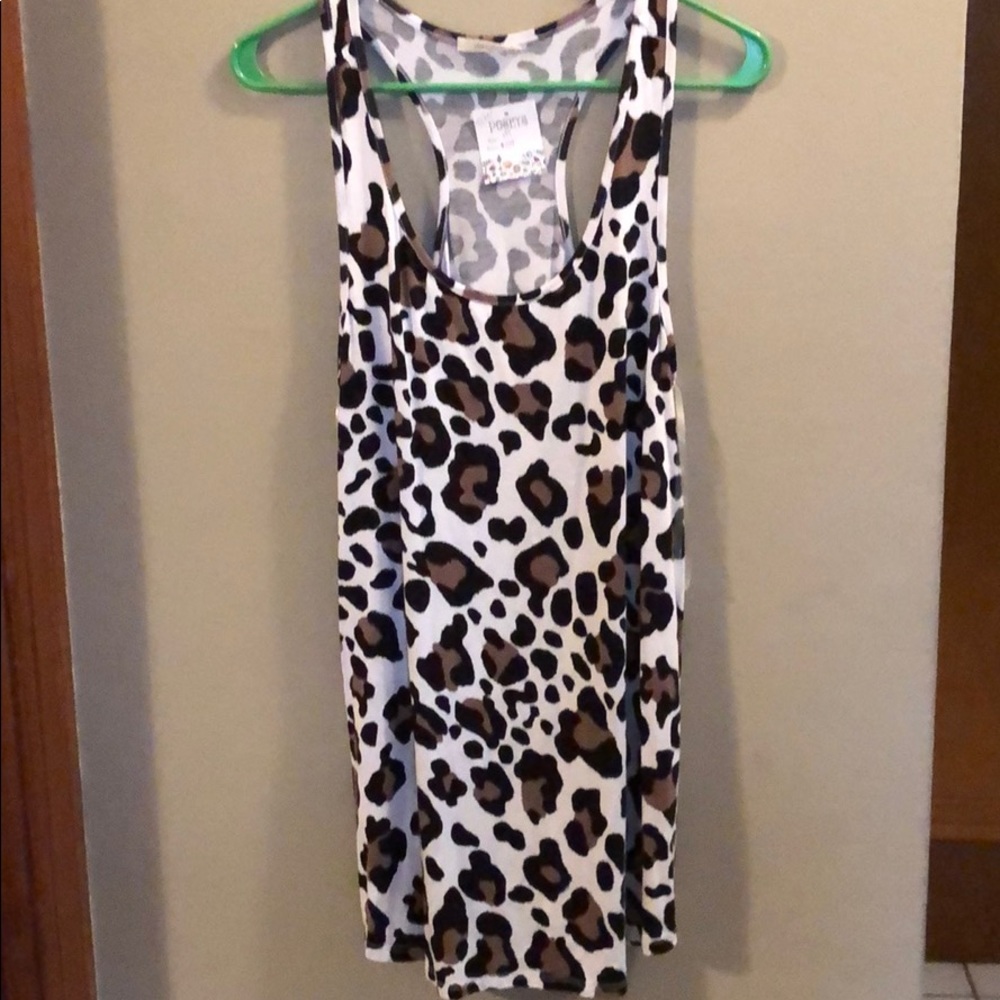 Top/dress with razorback Animal print tag’s
